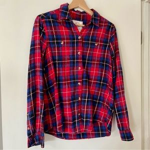 Women’s plaid button down shirt